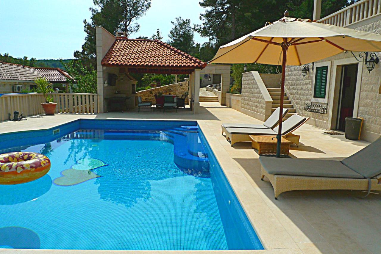 Ursa Minor Villa ซูมาร์ติน ภายนอก รูปภาพ